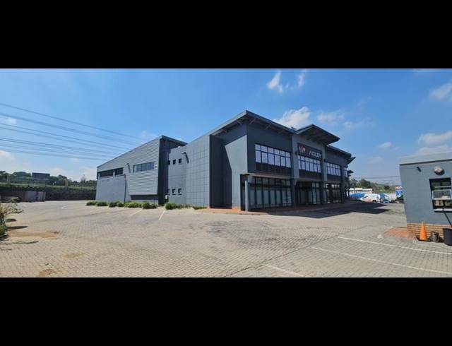 INDUSTRIAL PROPERTY TO RENT IN LINBRO PARK